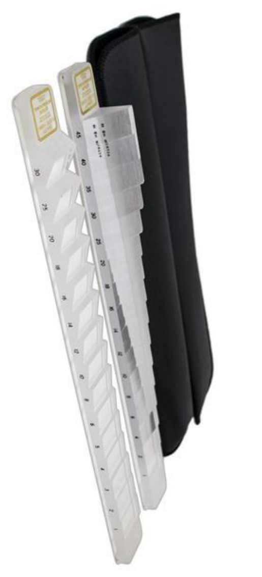 Prism bars with their case
